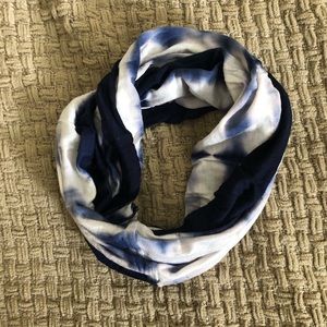 Headband/hair tie/scarf/mask